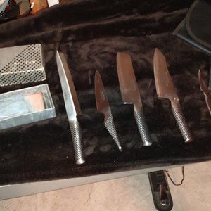 6 piece set of Global knives with quiver, wet stone